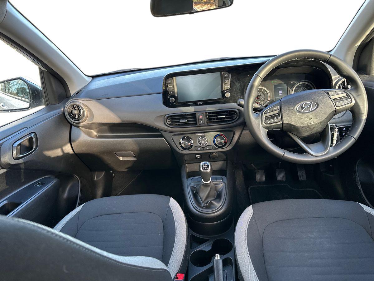 Used Hyundai i10 2023 for sale - 76780845: Photo 13