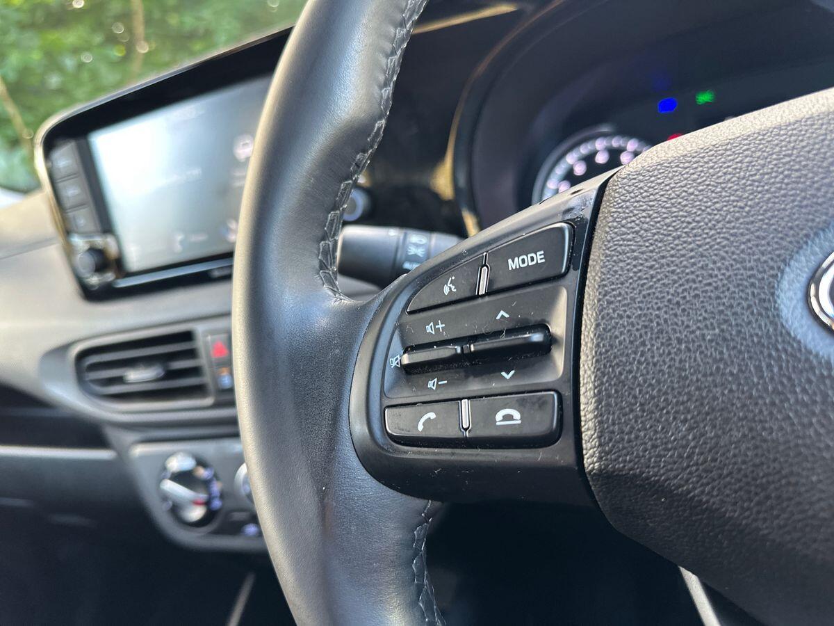 Used Hyundai i10 2023 for sale - 76780845: Photo 16