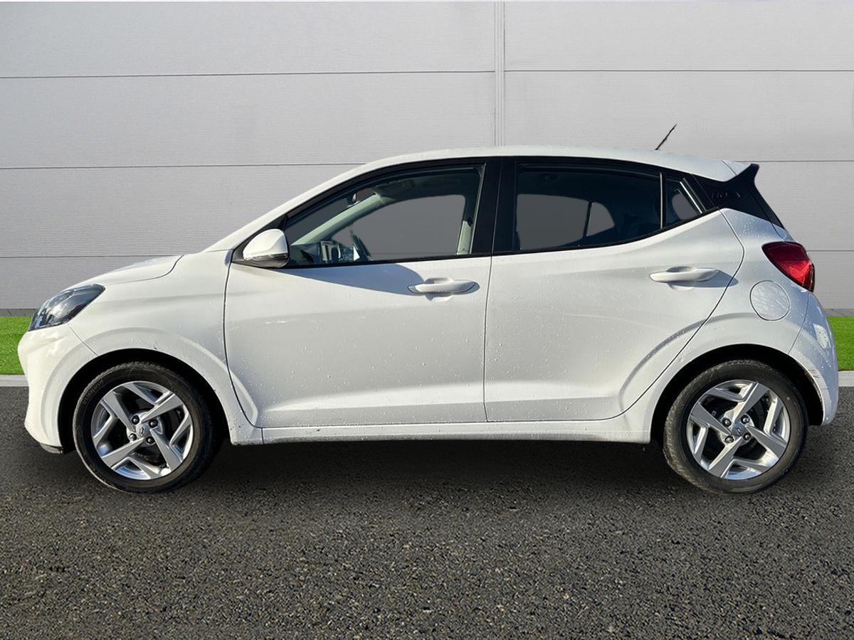 Used Hyundai i10 2023 for sale - 76780845: Photo 4