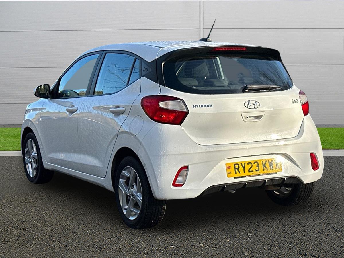 Used Hyundai i10 2023 for sale - 76780845: Photo 5