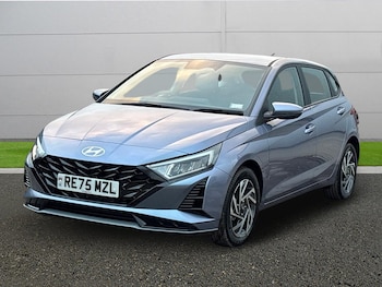 Used Hyundai i20 2025 for sale - 76716966: Photo