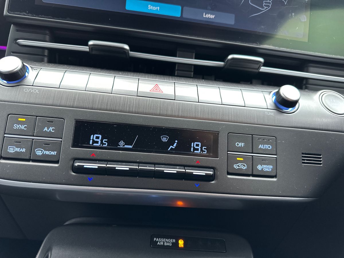 Used Hyundai KONA 2024 for sale - 77067895: Photo 18