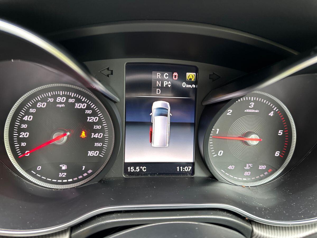 Used Mercedes-Benz V-Class 2018 for sale - 76716949: Photo 14