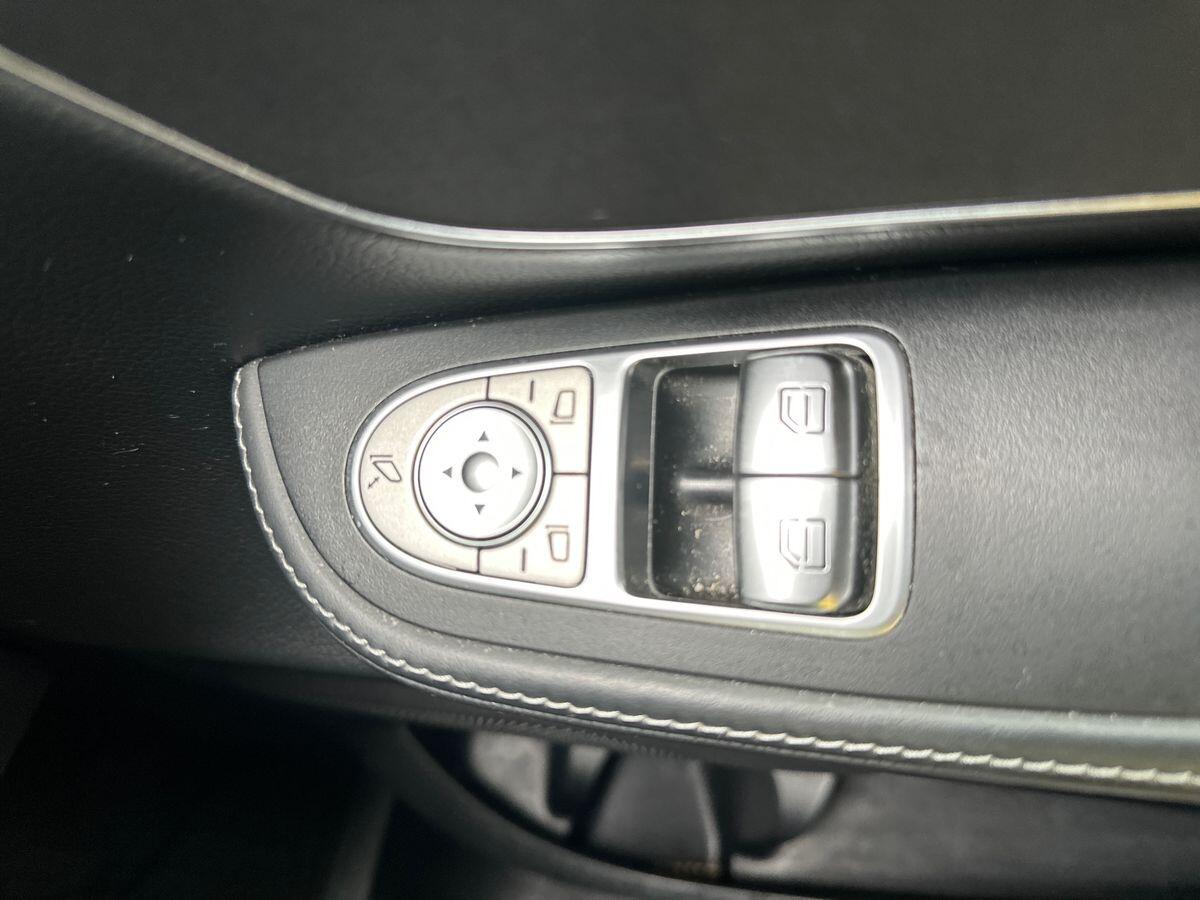 Used Mercedes-Benz V-Class 2018 for sale - 76716949: Photo 20