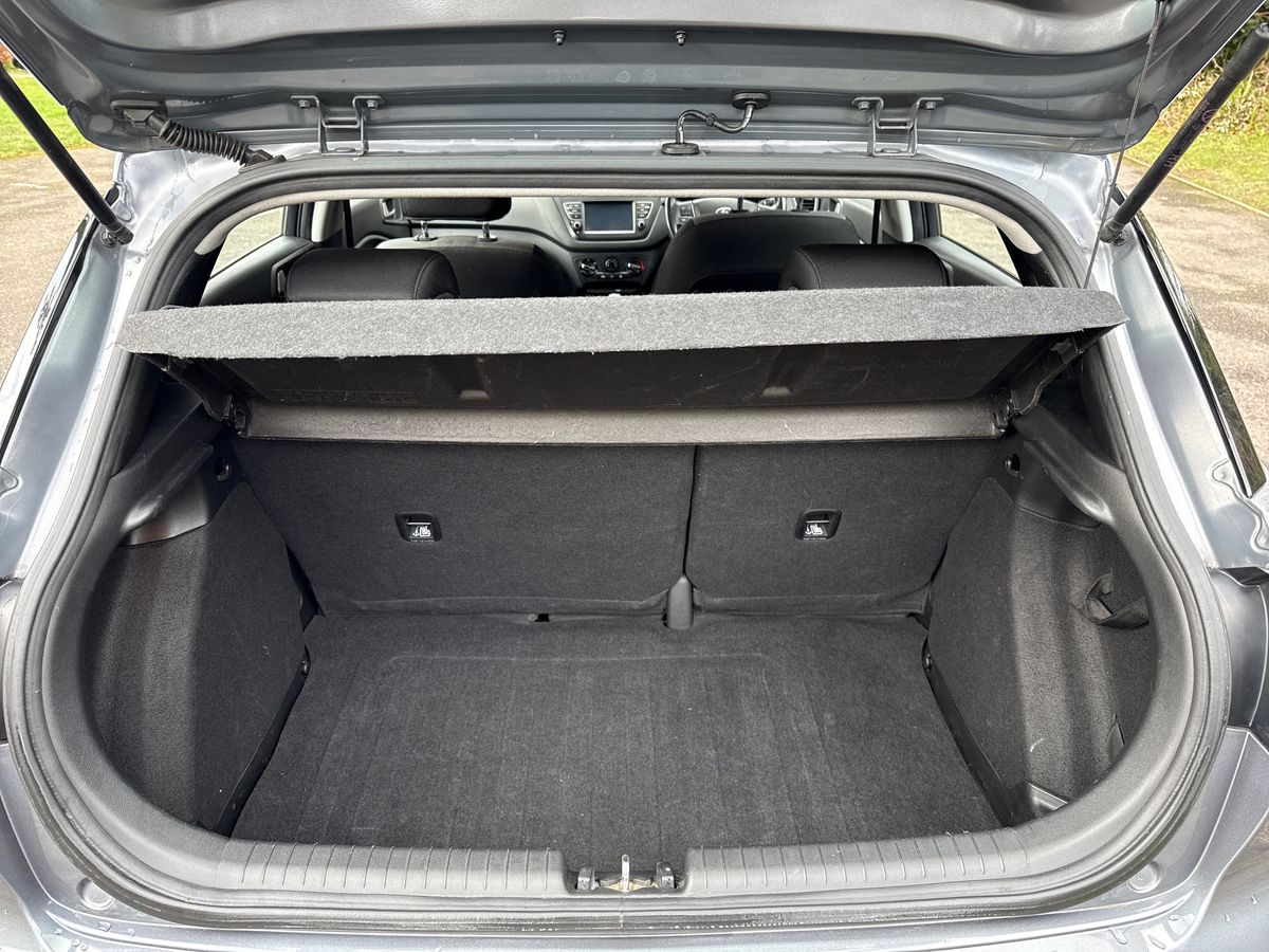 Used Hyundai i20 2019 for sale - 77638193: Photo 12