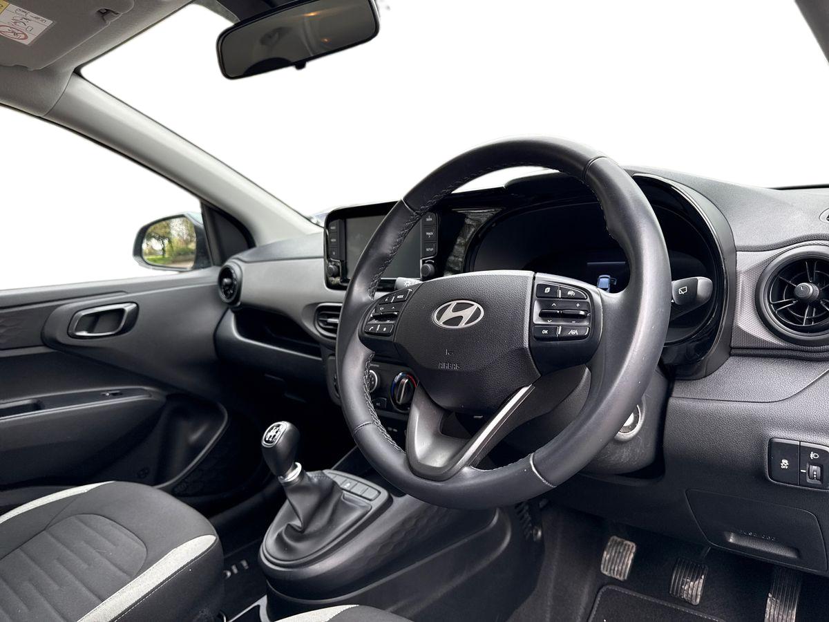 Used Hyundai i10 2024 for sale - 78102941: Photo 15