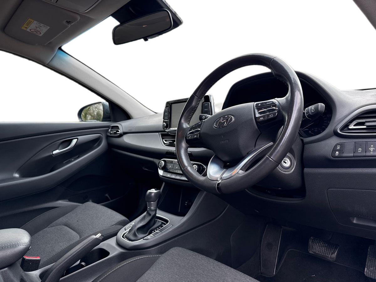 Used Hyundai i30 2023 for sale - 77927408: Photo 15