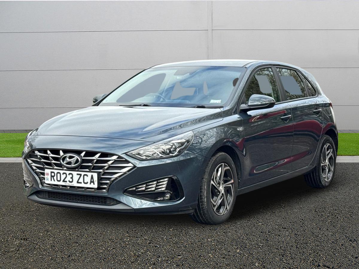 Used Hyundai i30 2023 for sale - 77927408: Photo 3