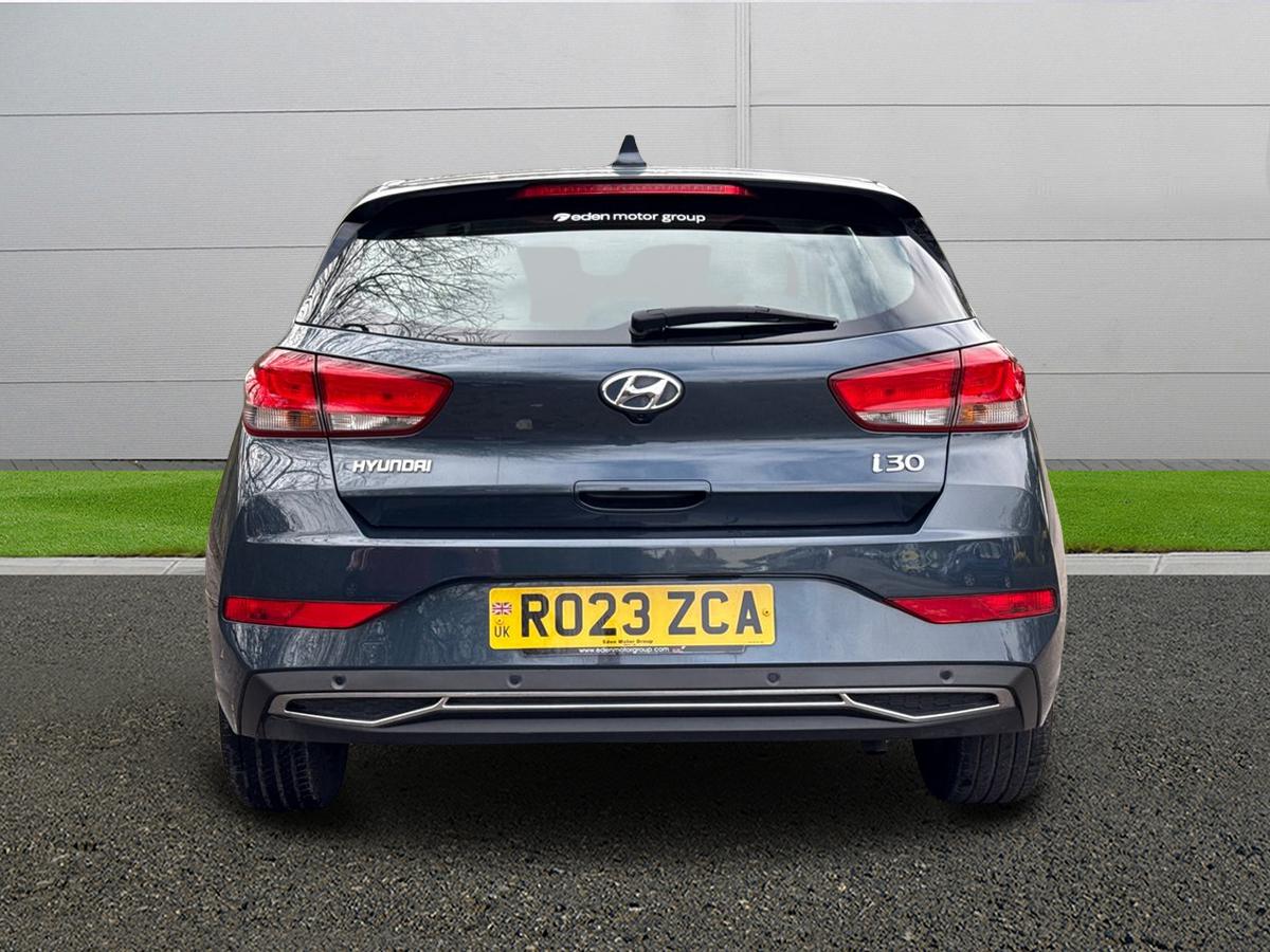Used Hyundai i30 2023 for sale - 77927408: Photo 6