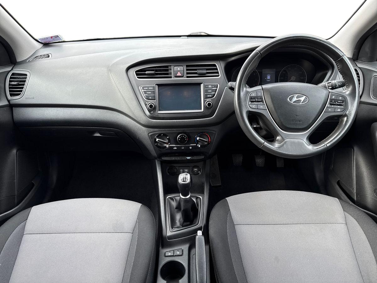 Used Hyundai i20 2019 for sale - 77576352: Photo 13