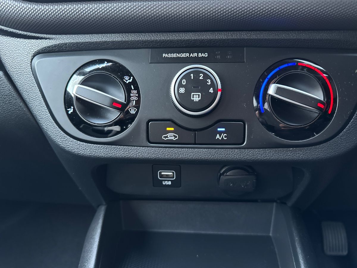 Used Hyundai i10 2022 for sale - 77018392: Photo 18