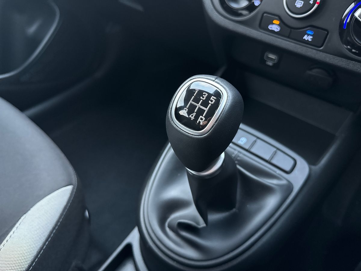 Used Hyundai i10 2022 for sale - 77018392: Photo 19