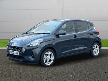 Used Hyundai i10 2022 for sale - 77018392: Photo