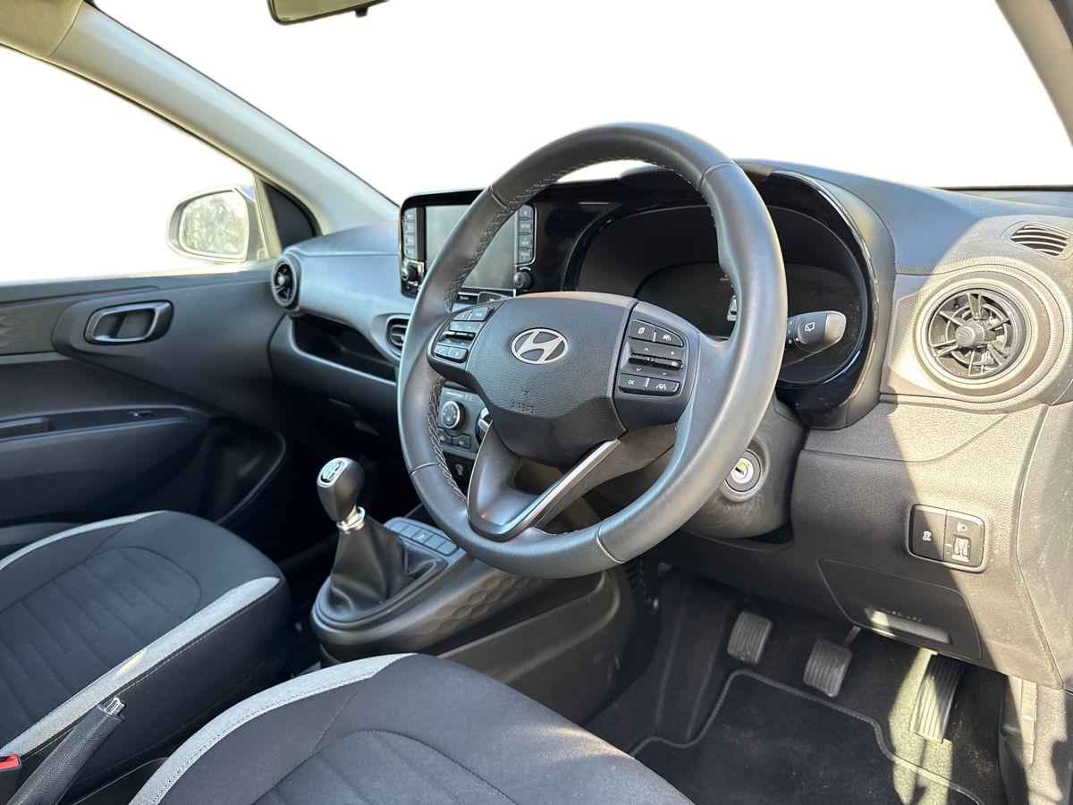 Used Hyundai i10 2024 for sale - 77726062: Photo 15