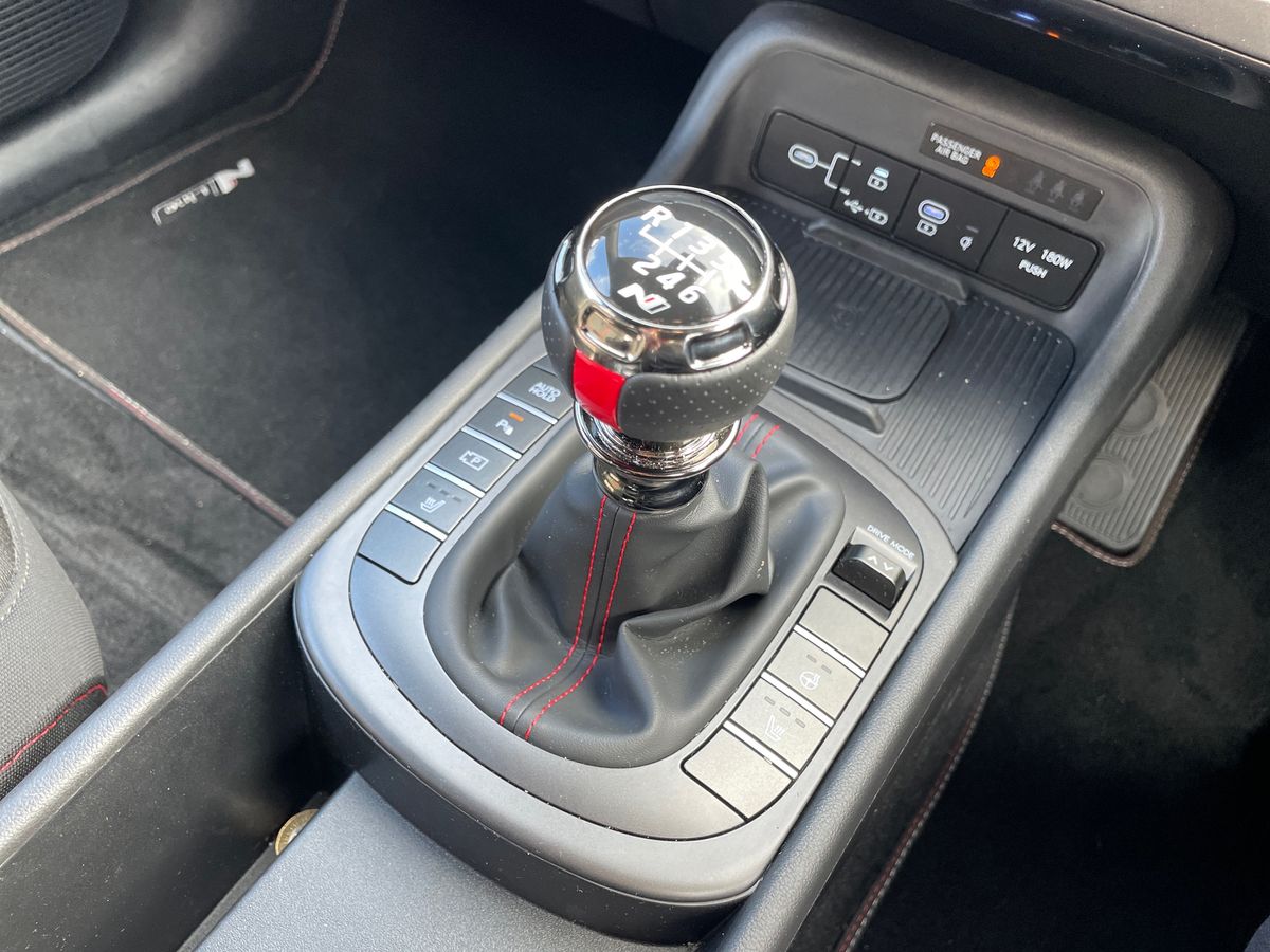 Used Hyundai KONA 2025 for sale - 77698186: Photo 19