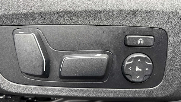 Used BMW 3 Series 2023 for sale - 76286388: Photo 19