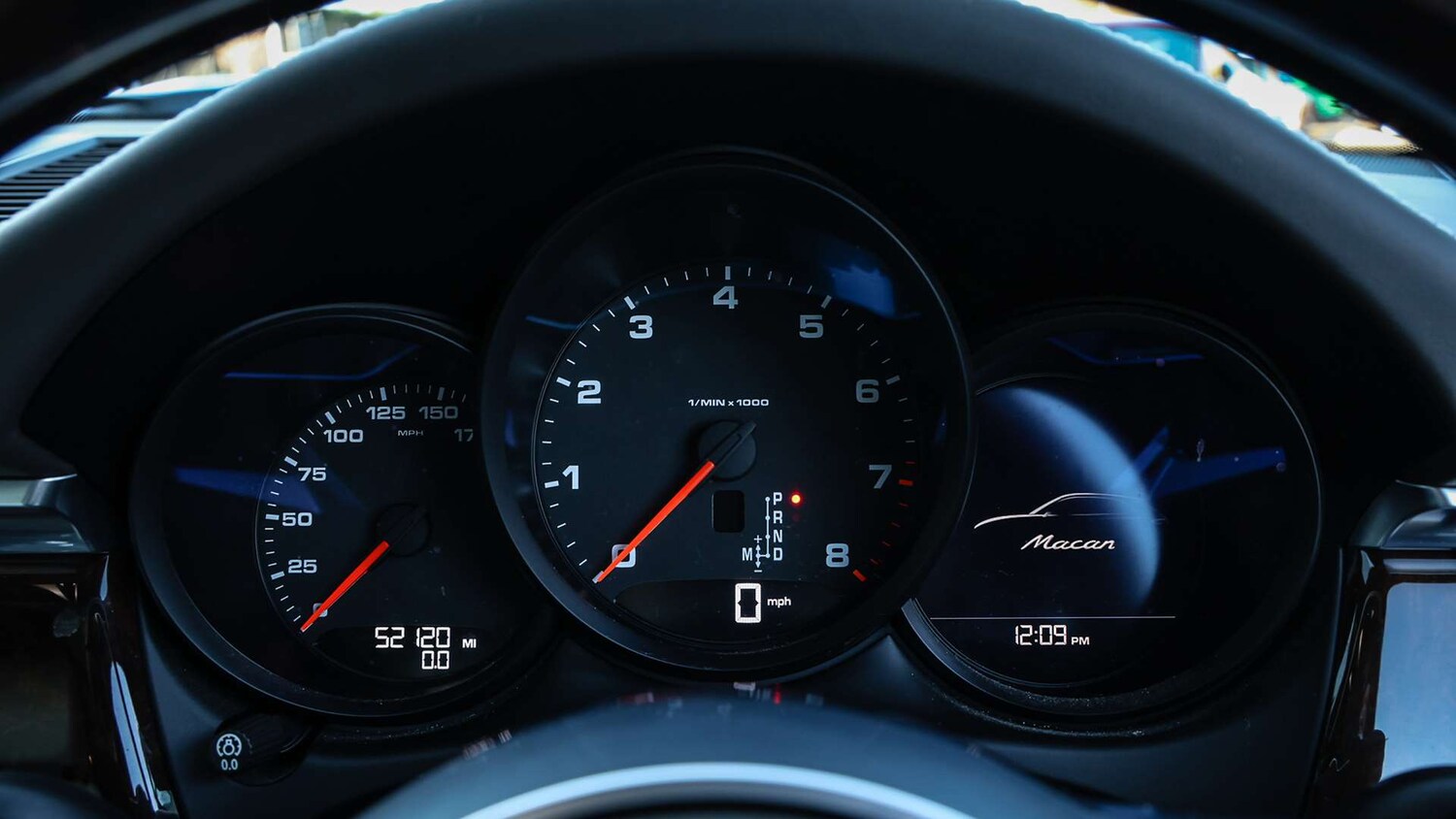 Used Porsche Macan 2020 for sale - 78024417: Photo 24