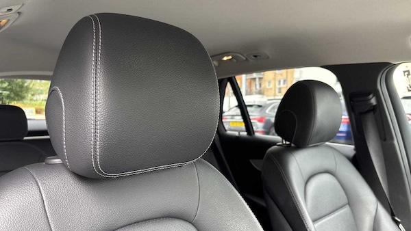 Used Mercedes-Benz GLC 2018 for sale - 75329380: Photo 18