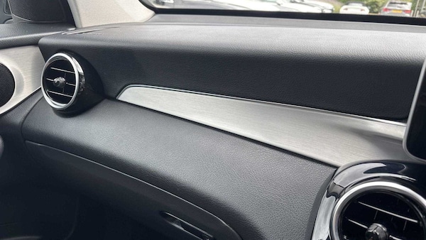 Used Mercedes-Benz GLC 2018 for sale - 75329380: Photo 22