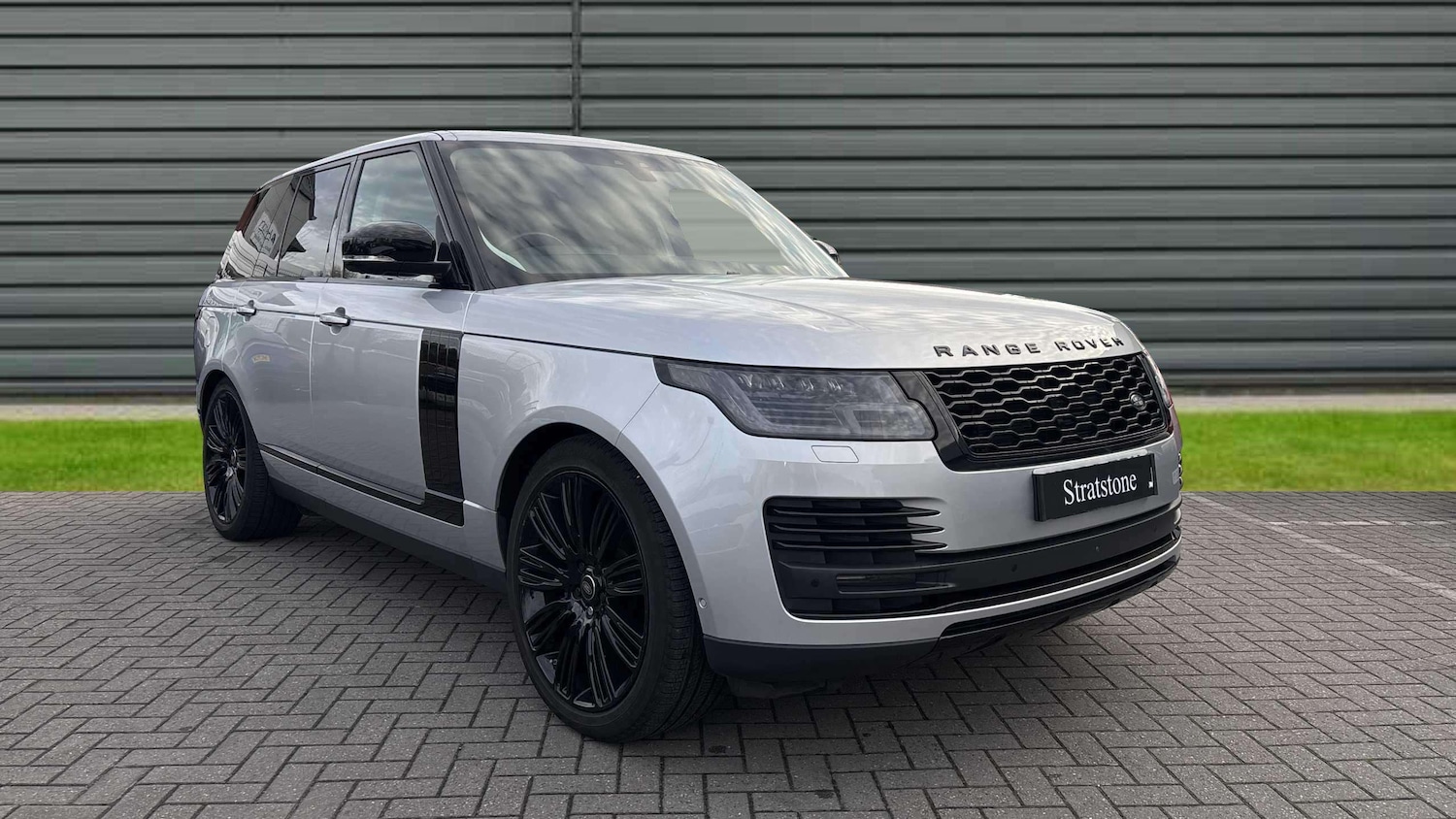 Used Land Rover Range Rover 2019 for sale - 76475785: Photo 1