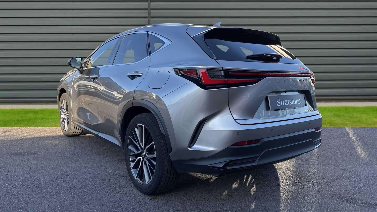 Used Lexus NX 2023 for sale - 76746176: Photo 3