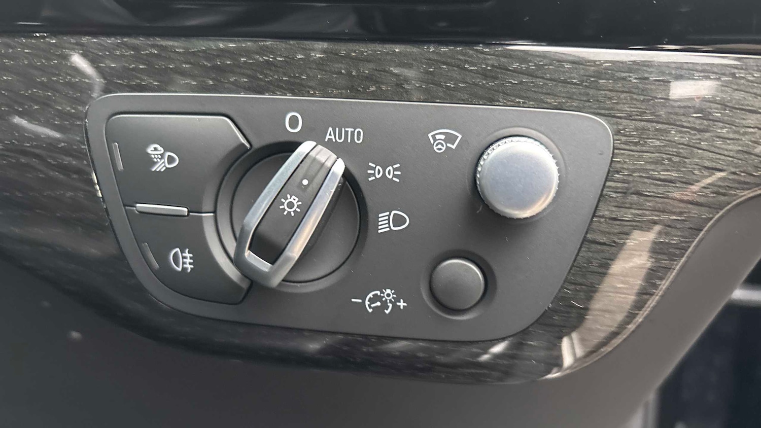 Used Audi Q7 2019 for sale - 77158568: Photo 25