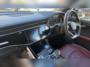 Used Audi Q7 2023 for sale - 77373694: Photo