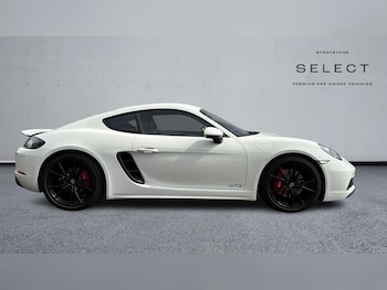 Used Porsche Cayman 2019 for sale - 78639432: Photo