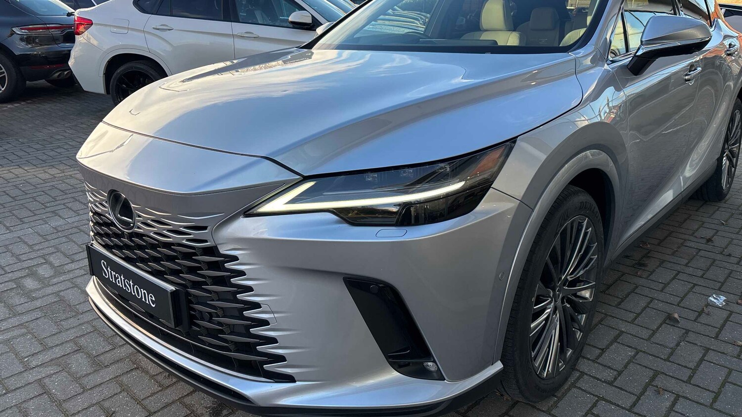 Used Lexus RX 2023 for sale - 77577328: Photo 10