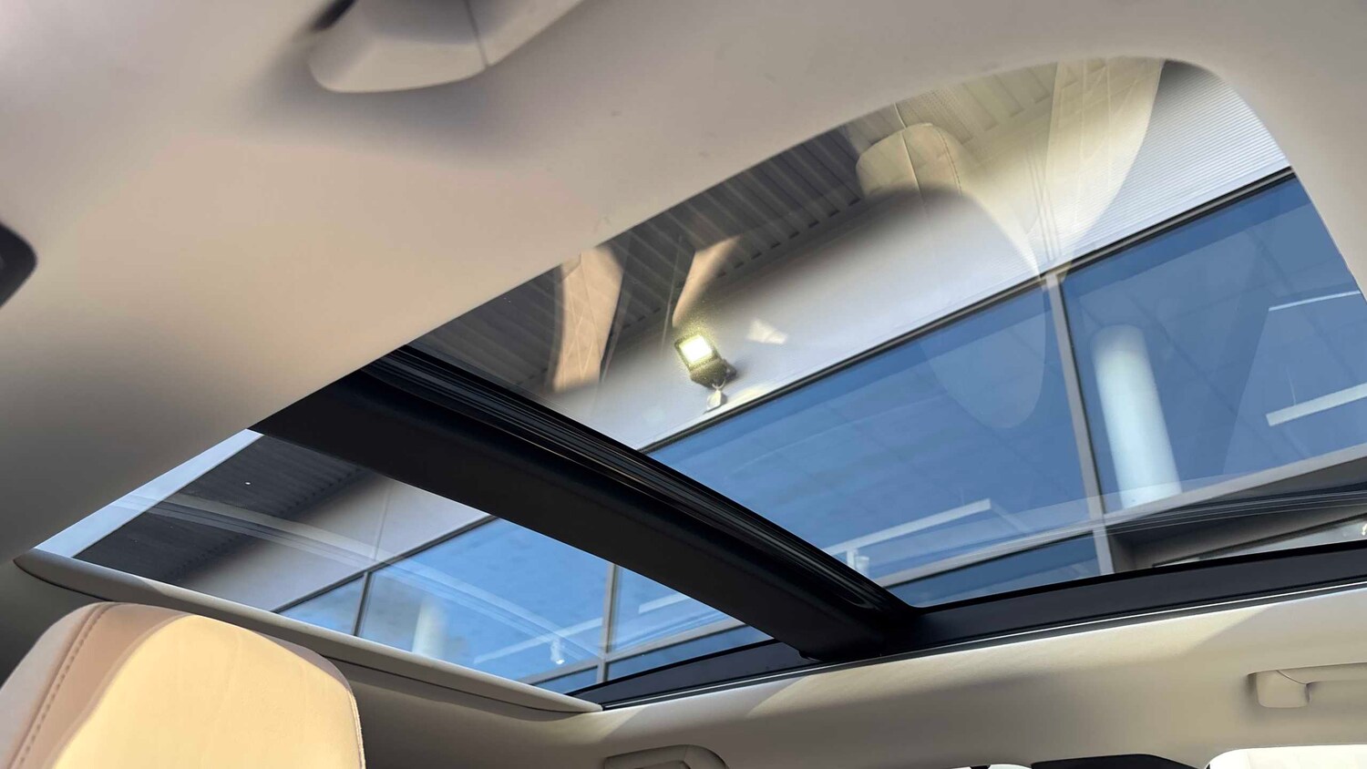 Used Lexus RX 2023 for sale - 77577328: Photo 15