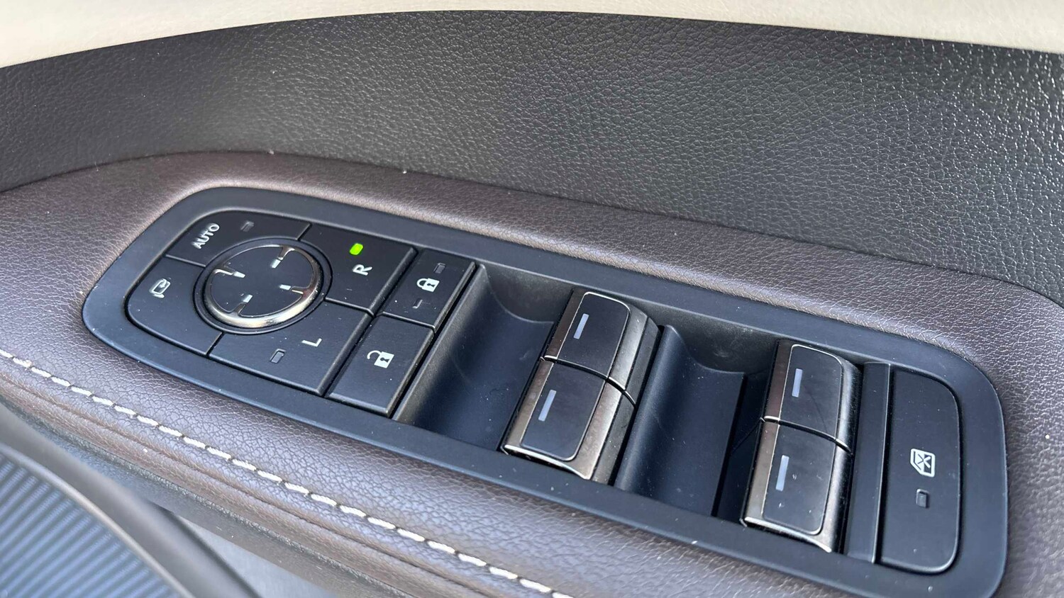 Used Lexus RX 2023 for sale - 77577328: Photo 18