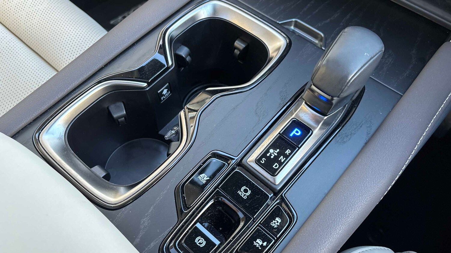 Used Lexus RX 2023 for sale - 77577328: Photo 24