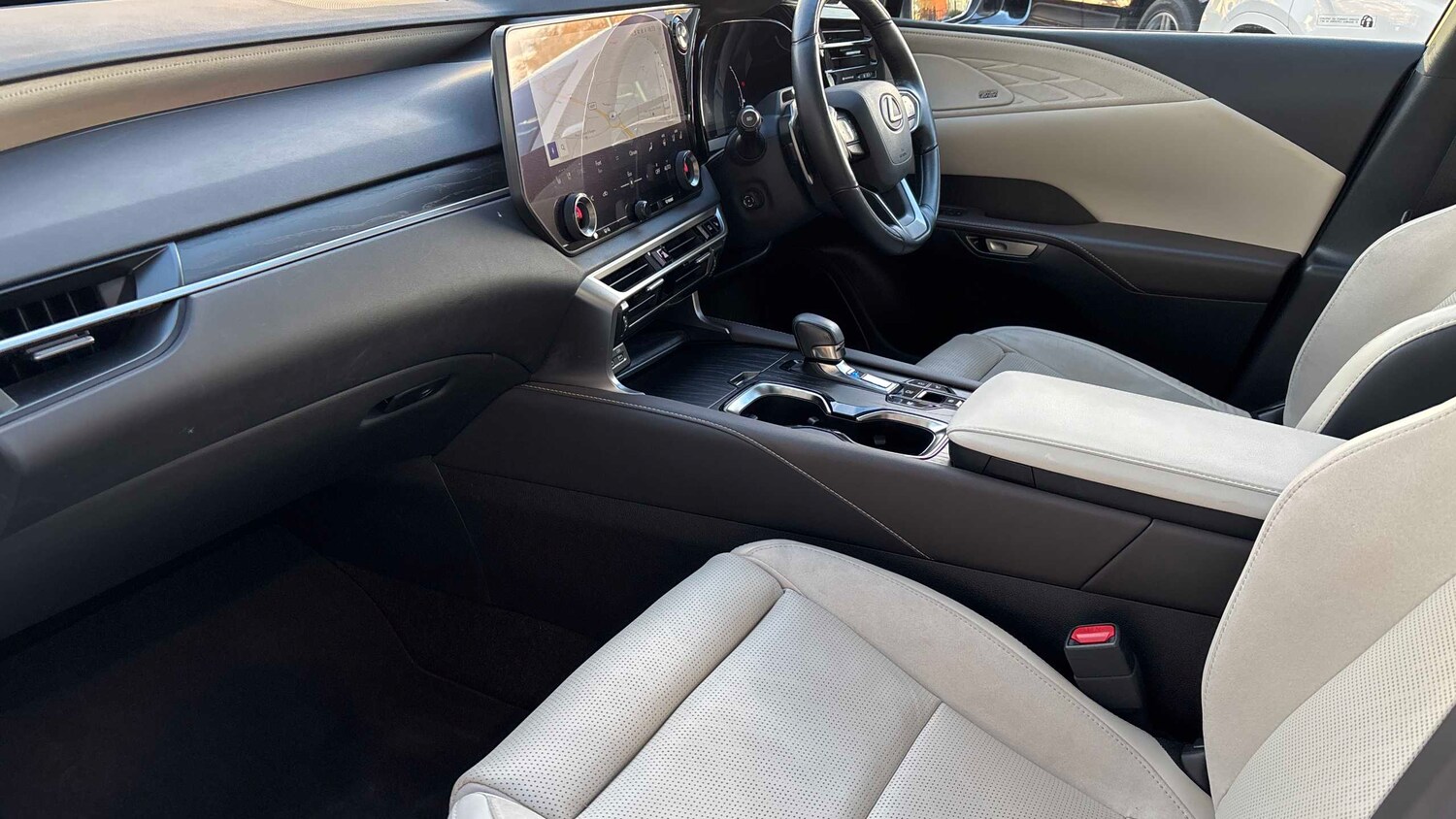 Used Lexus RX 2023 for sale - 77577328: Photo 30