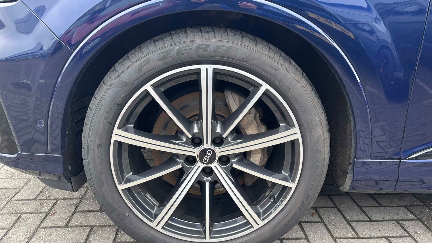 Used Audi Q7 2023 for sale - 77044076: Photo 5