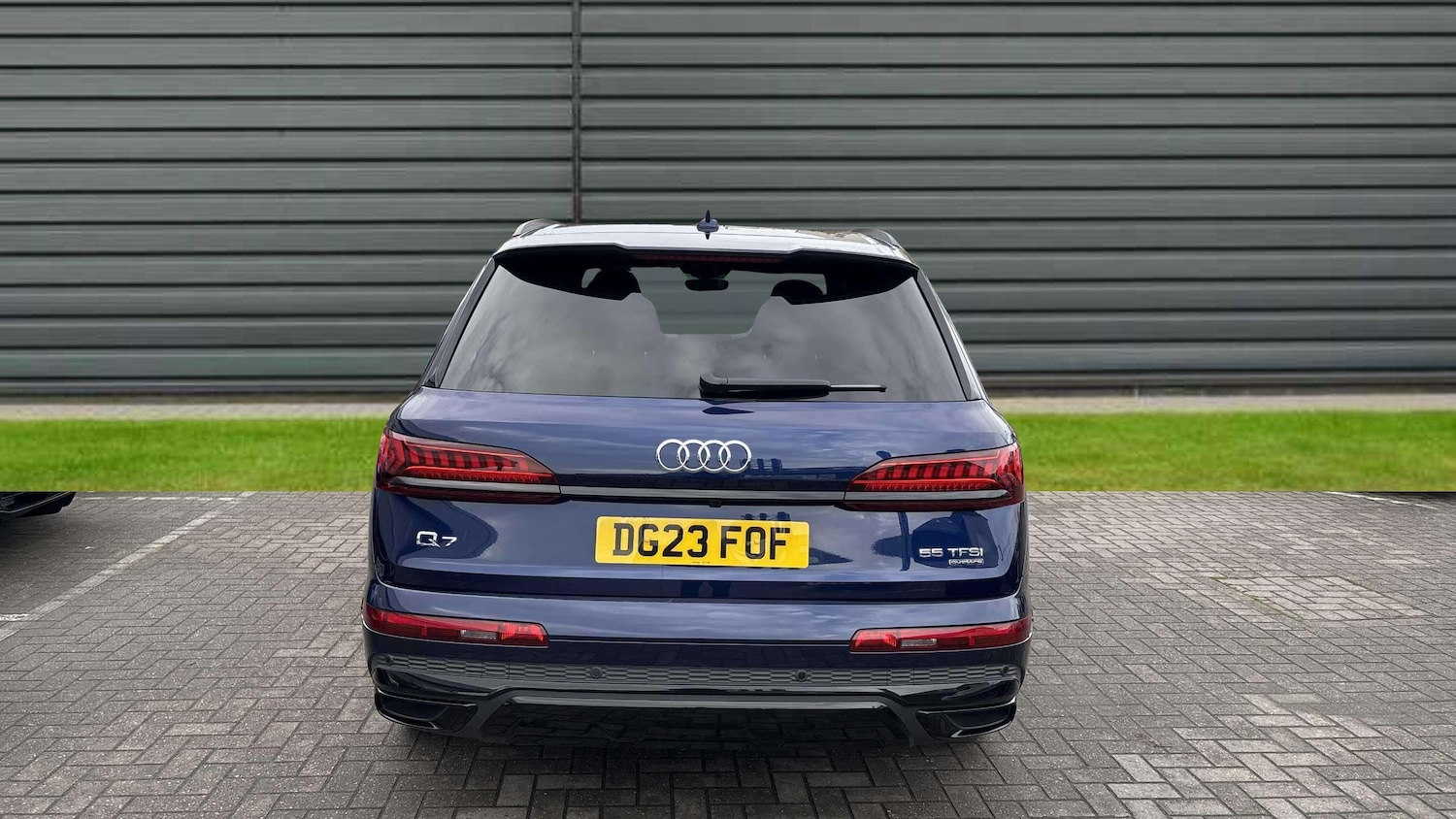 Used Audi Q7 2023 for sale - 77044076: Photo 8