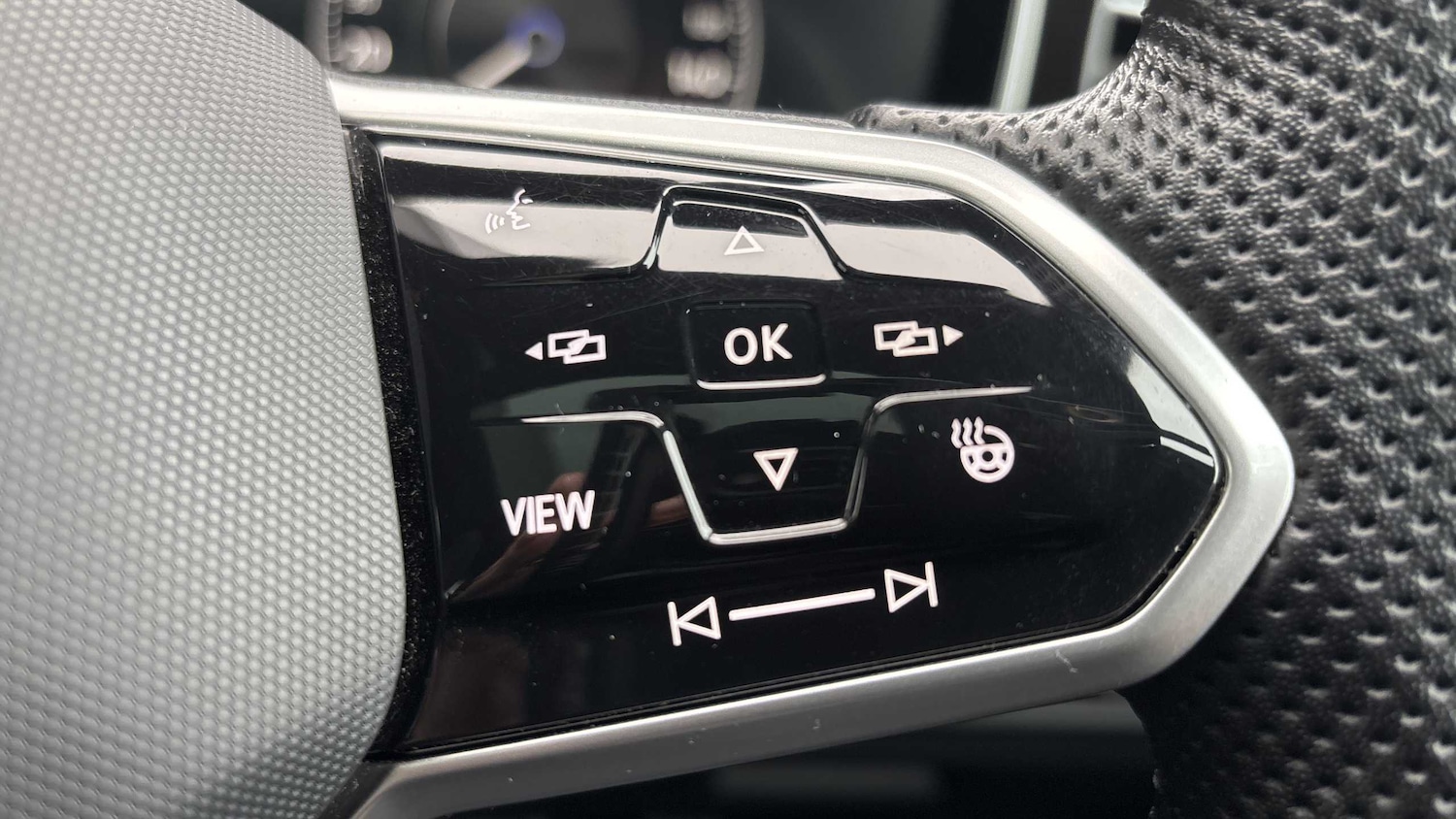 Used Volkswagen Touareg 2023 for sale - 76272224: Photo 26