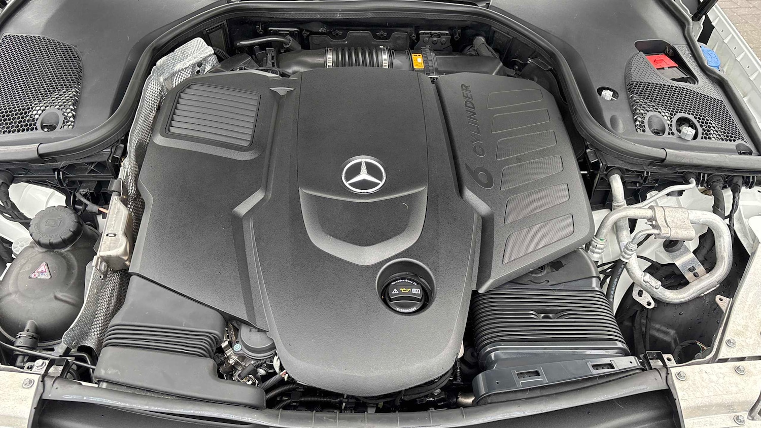 Used Mercedes-Benz E Class 2020 for sale - 77348080: Photo 15