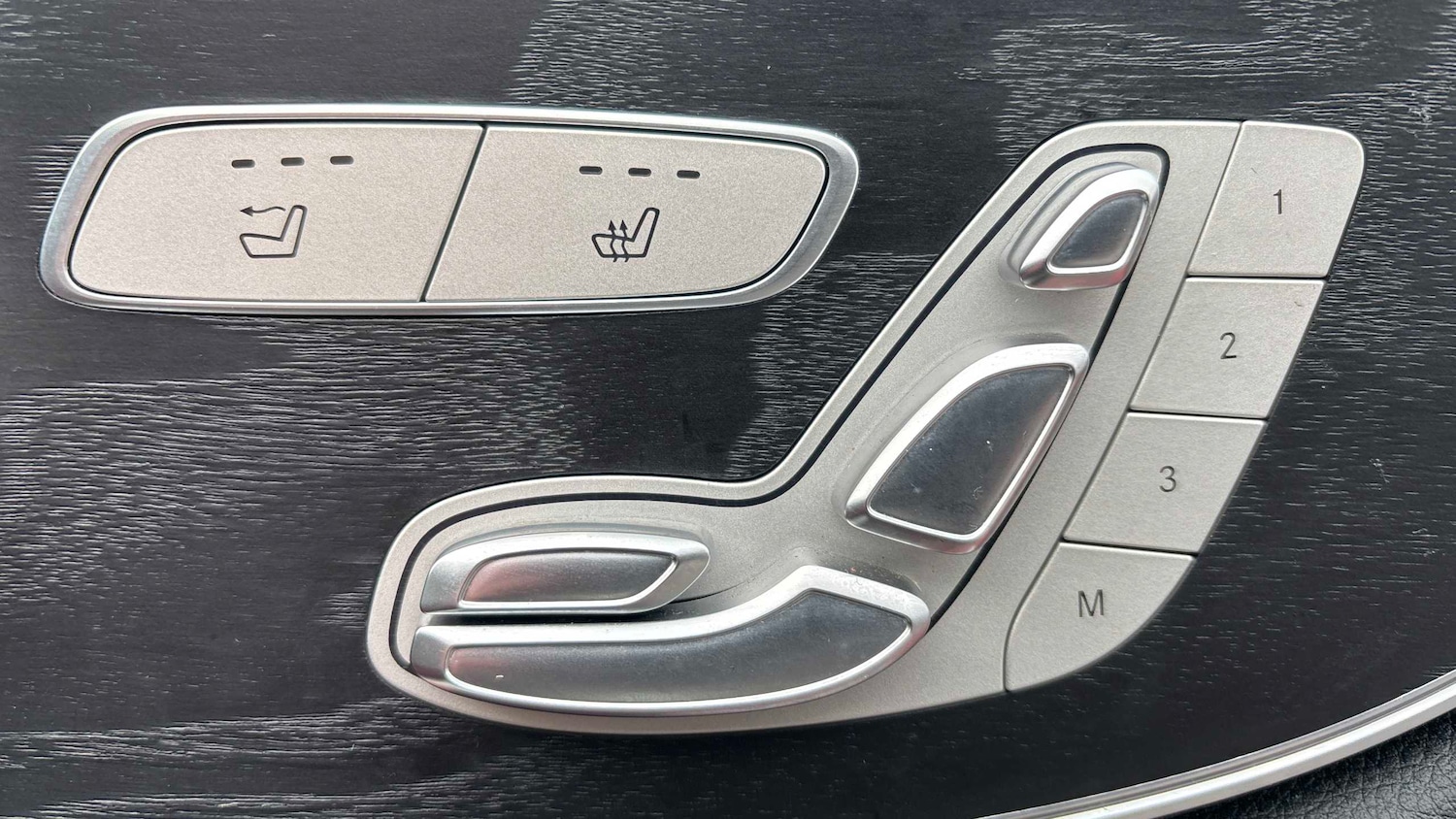 Used Mercedes-Benz E Class 2020 for sale - 77348080: Photo 21