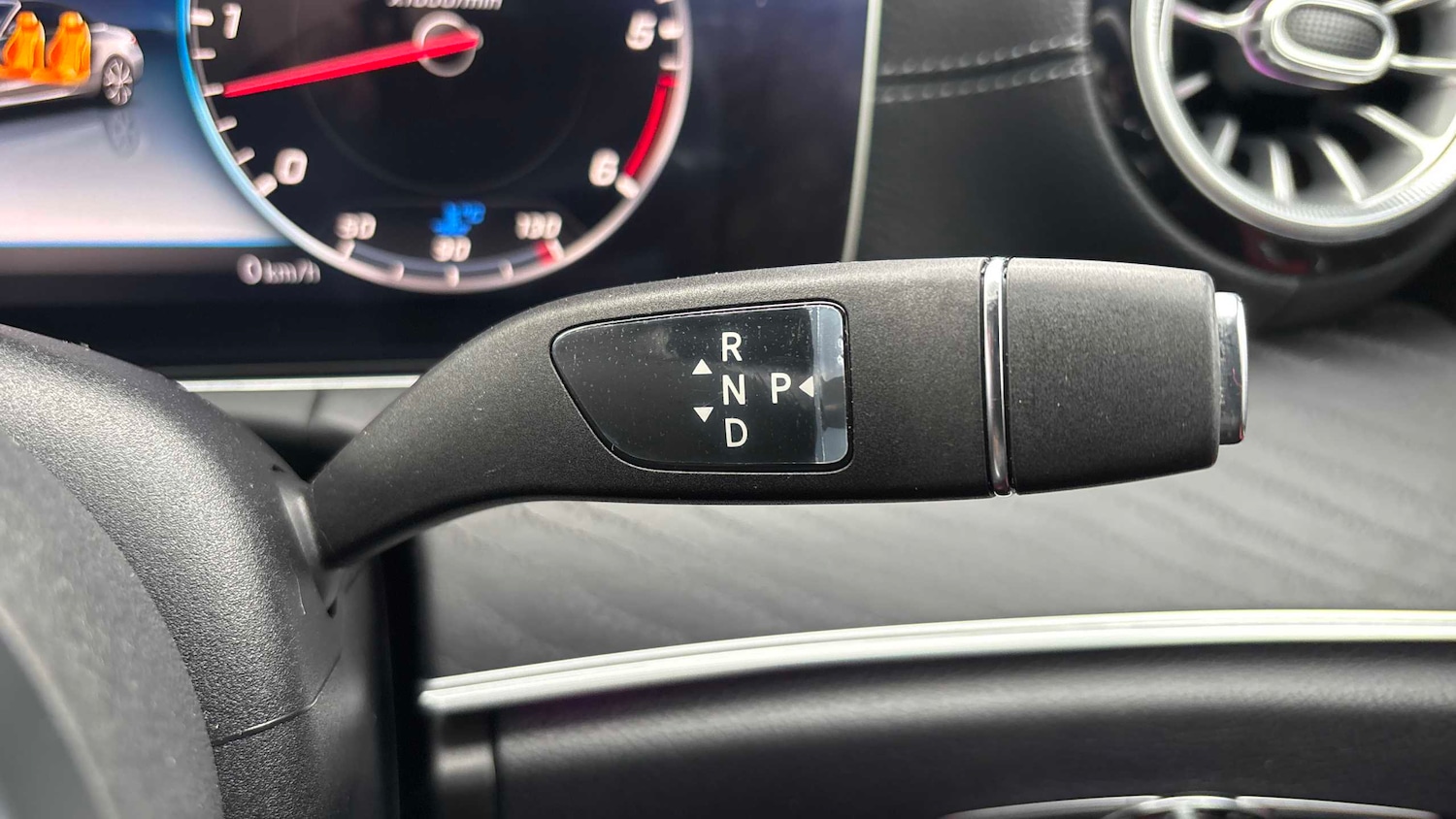 Used Mercedes-Benz E Class 2020 for sale - 77348080: Photo 30