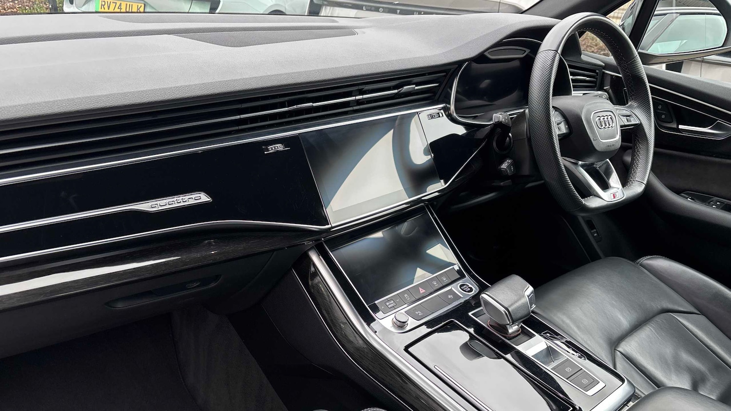 Used Audi Q7 2022 for sale - 77674805: Photo 2