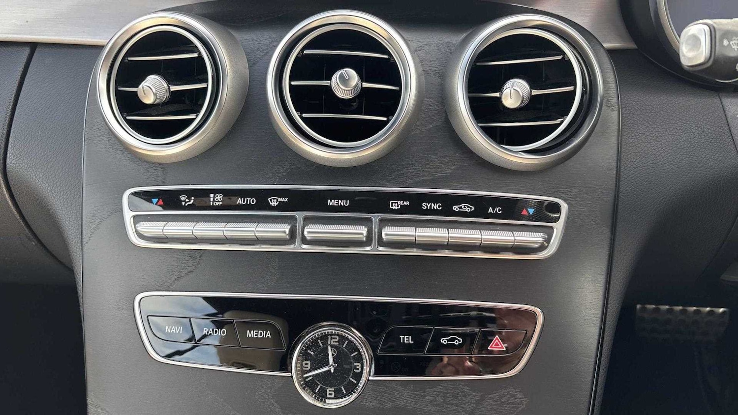 Used Mercedes-Benz C Class 2018 for sale - 76488027: Photo 23