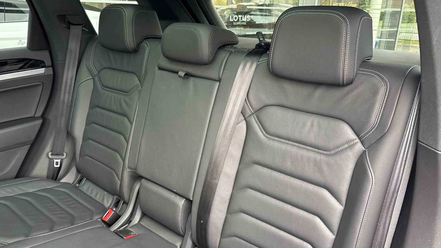 Used Volkswagen Touareg 2023 for sale - 76205267: Photo 16