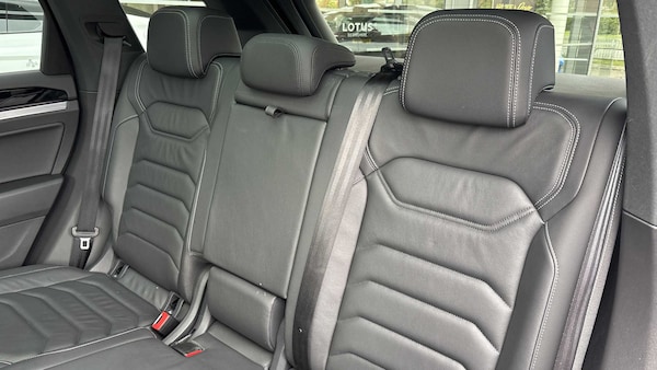 Used Volkswagen Touareg 2023 for sale - 76205267: Photo 16