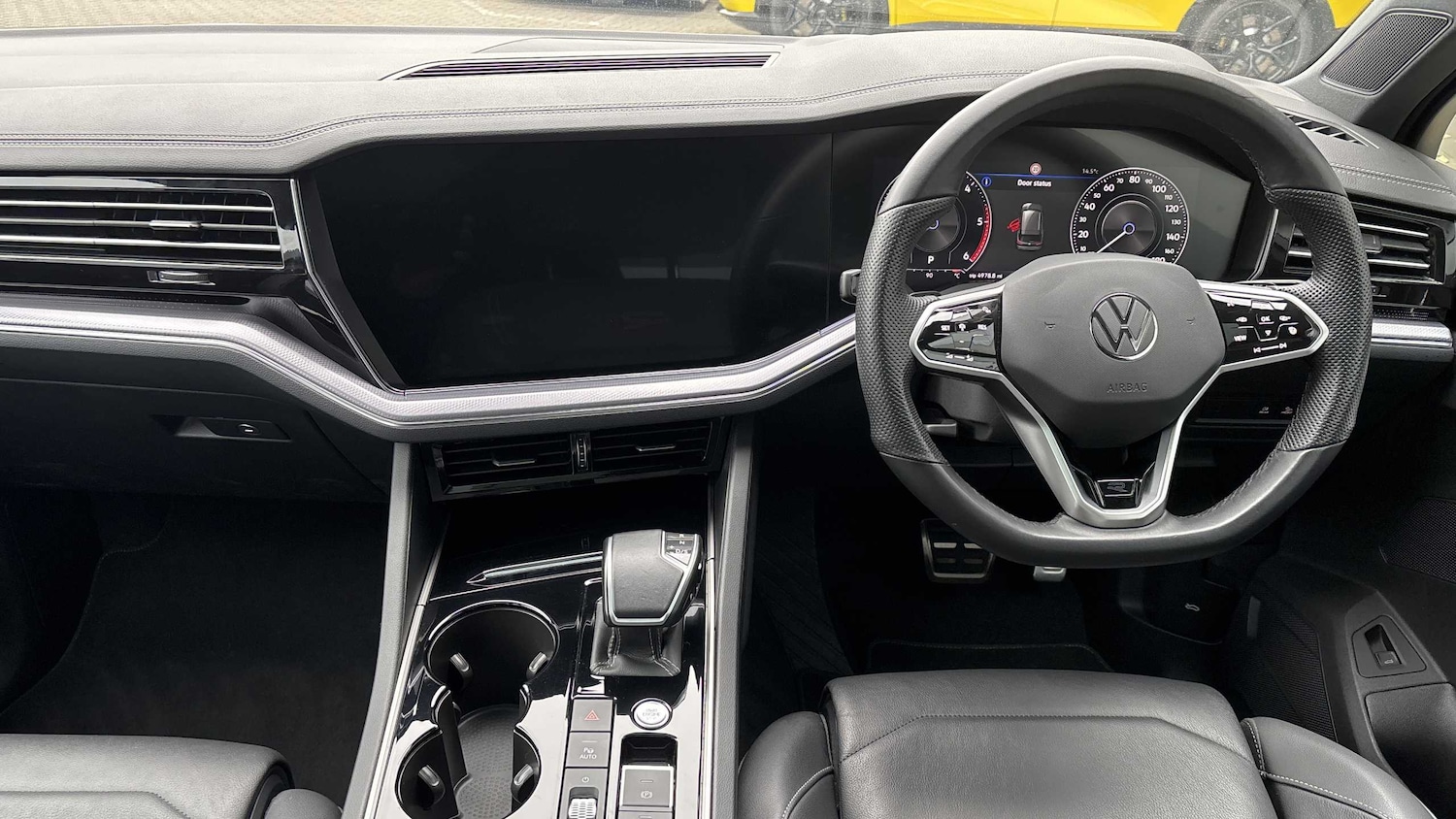 Used Volkswagen Touareg 2023 for sale - 76205267: Photo 17