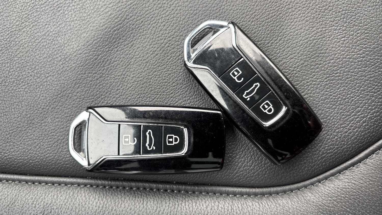 Used Volkswagen Touareg 2023 for sale - 76205267: Photo 35