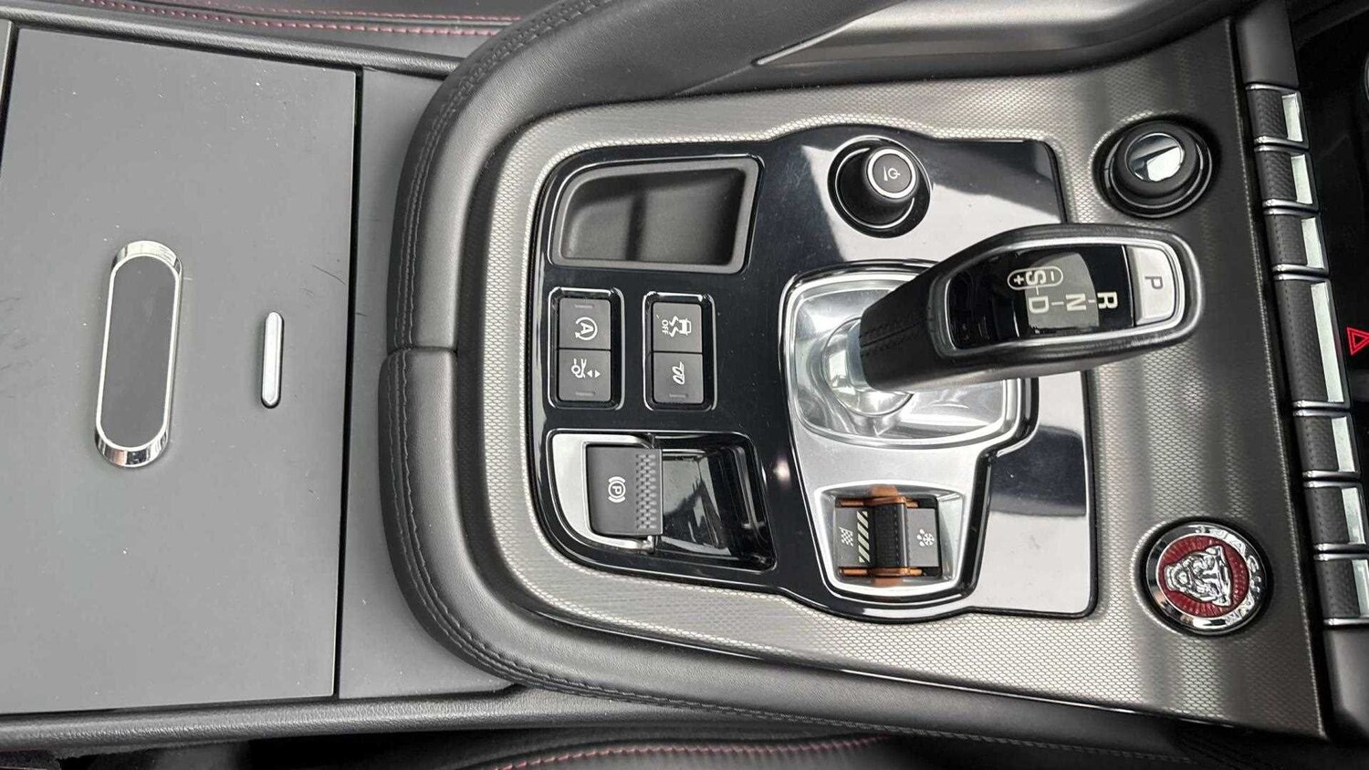 2015 Jaguar F-Type 3.0 Supercharged V6 S 2dr Auto AWD Coupe Petrol Automatic - Picture 20 of 24