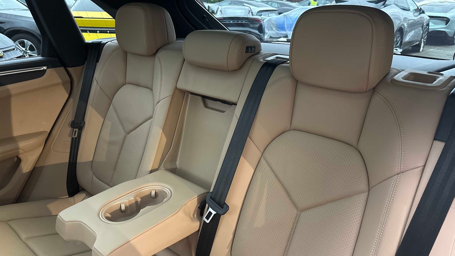 Used Porsche Macan 2019 for sale - 76929077: Photo 14