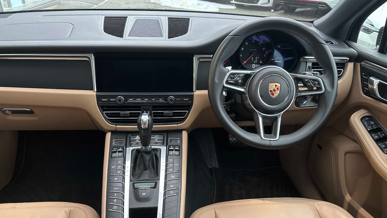 Used Porsche Macan 2019 for sale - 76929077: Photo 15