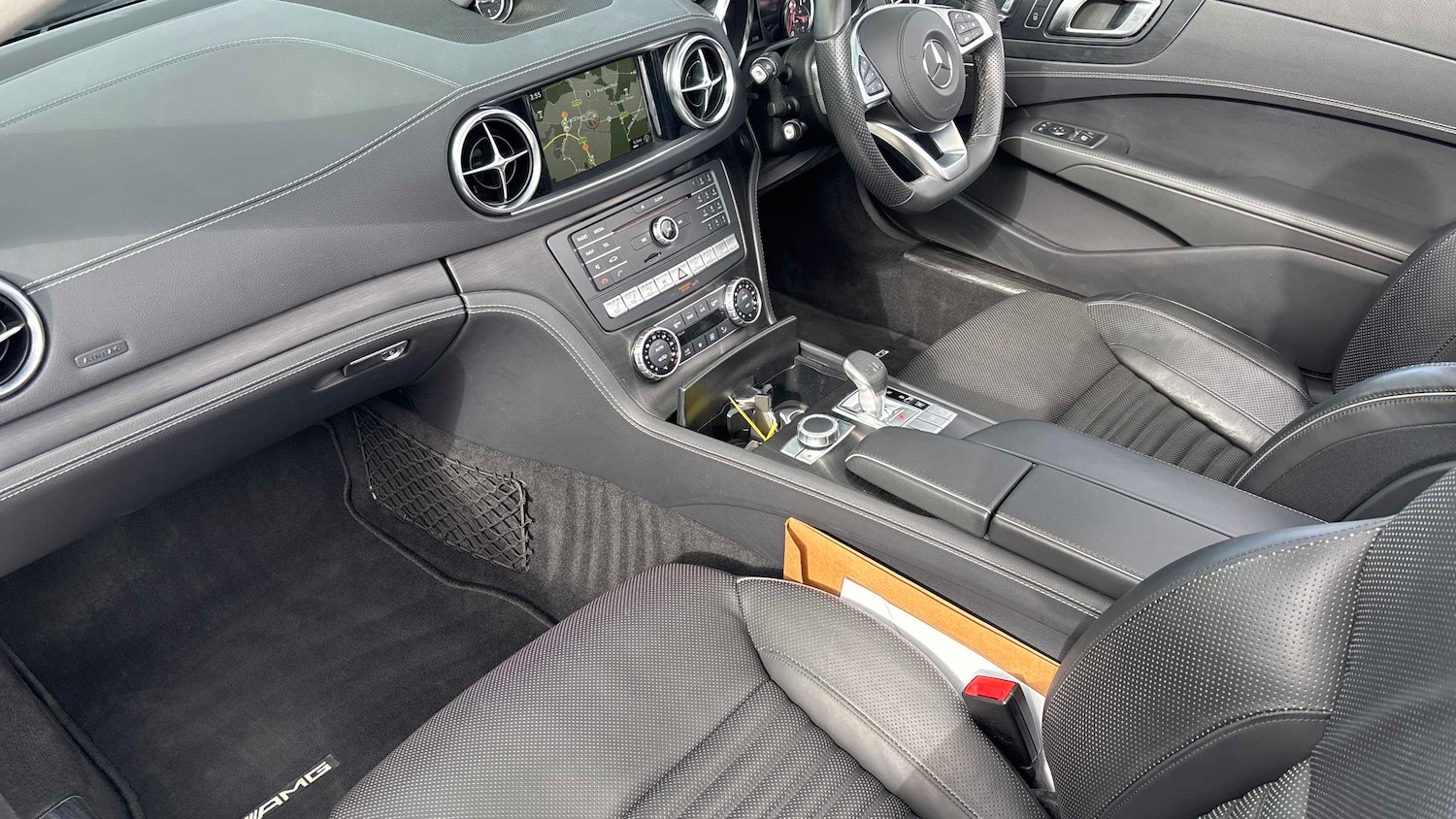 Used Mercedes-Benz SL 2018 for sale - 78060261: Photo 18