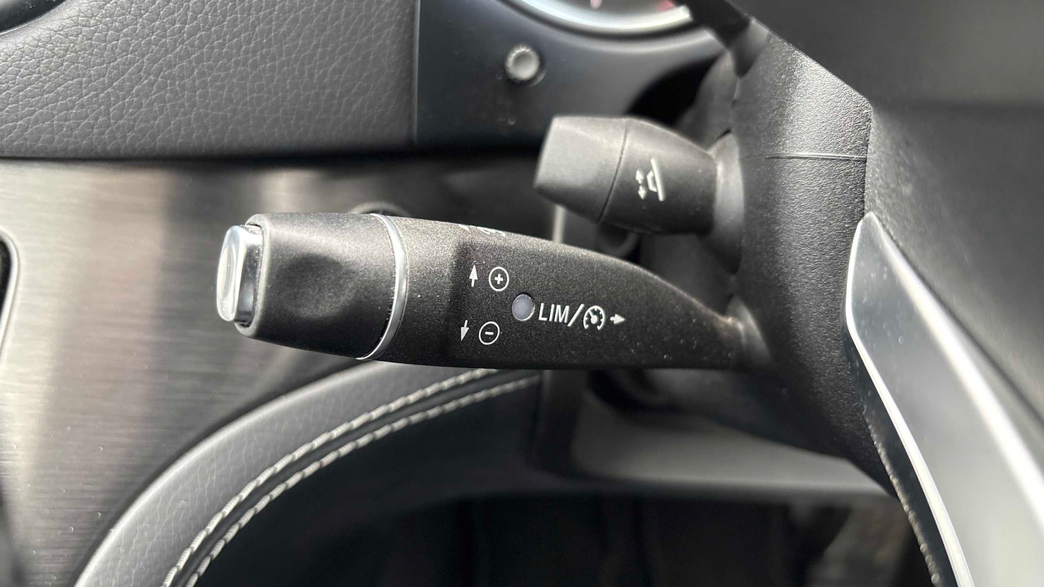 Used Mercedes-Benz SL 2018 for sale - 78060261: Photo 32